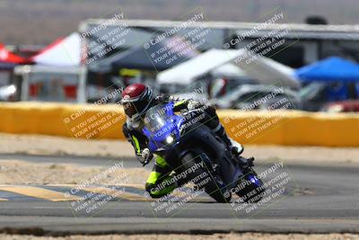 media/Apr-09-2022-SoCal Trackdays (Sat) [[c9e19a26ab]]/Turn 2 (1140am)/